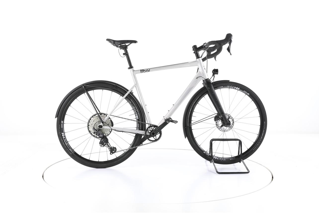 8BAR MITTE V3