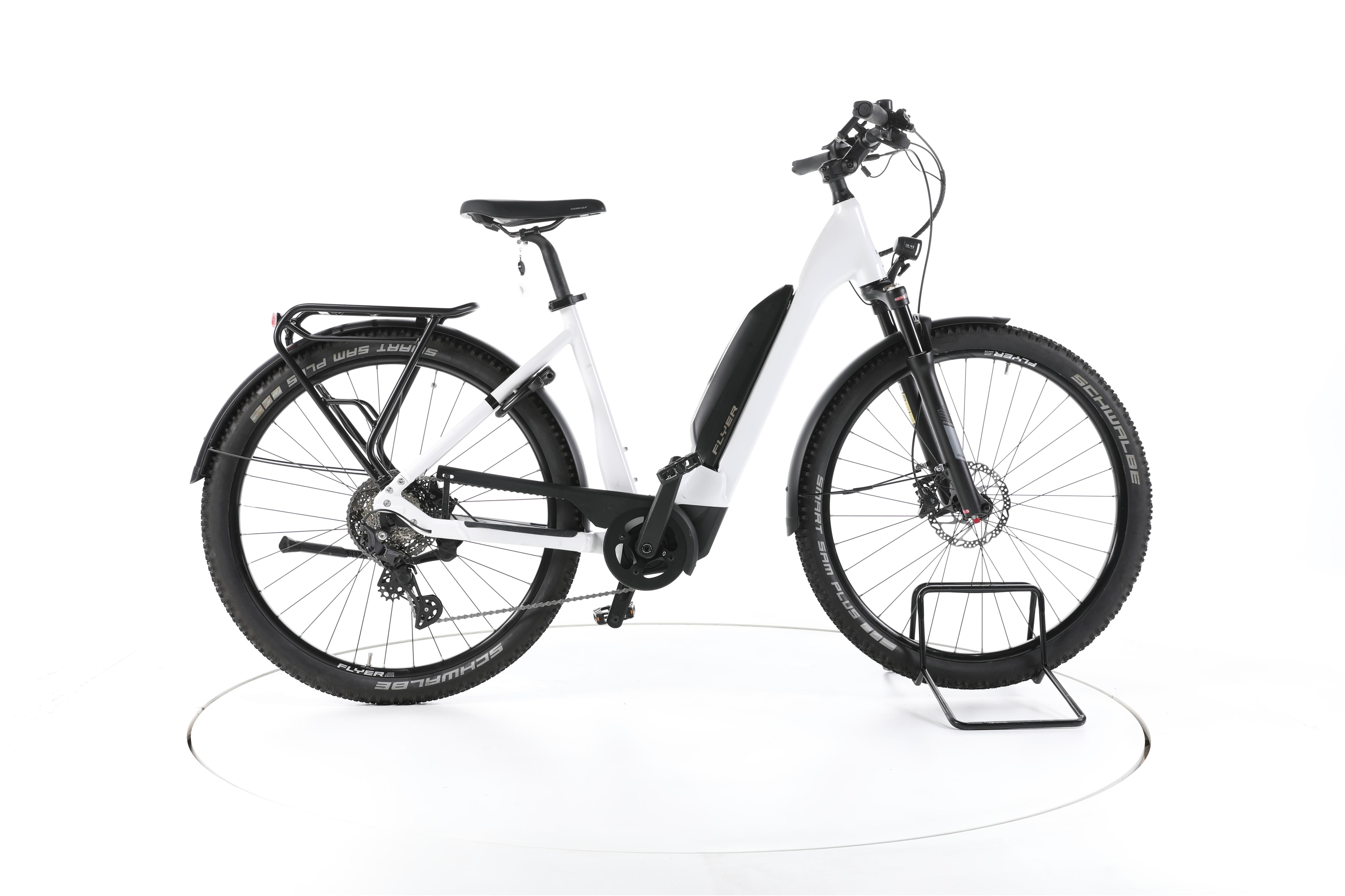 FLYER Upstreet5 7.10