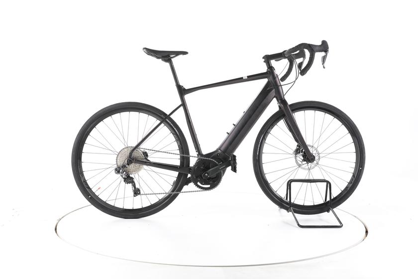 Giant Revolt E+ E-Gravel & Route