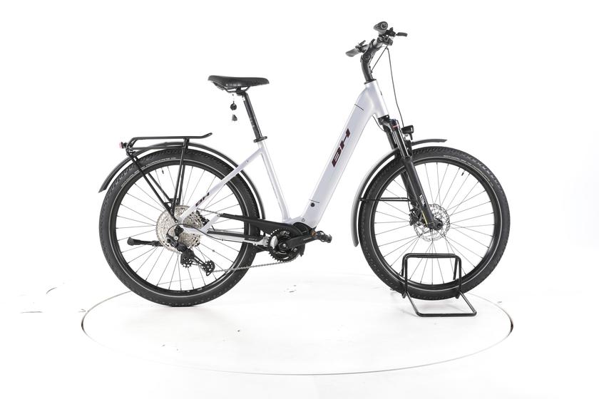 BH Bikes Atom SUV PRO Trekking E-Bike Tiefeinsteiger 2024 - 173-180cm