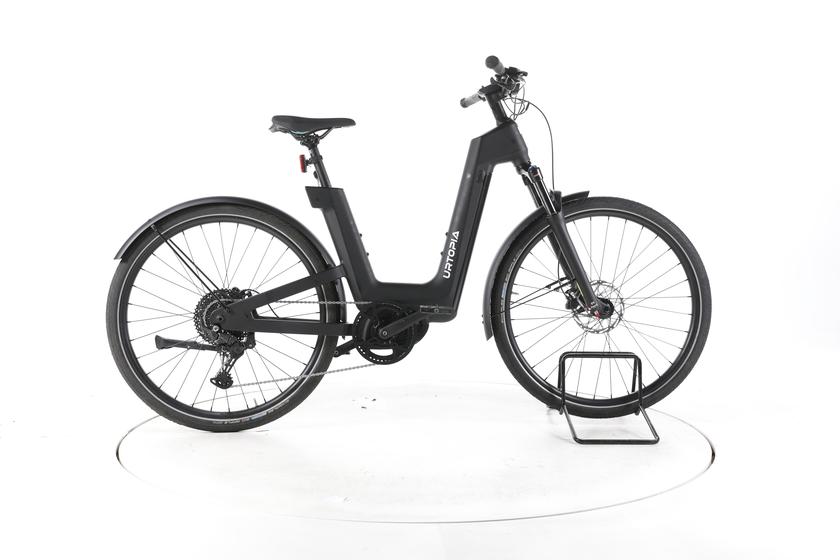 Urtopia Fusion Trekking E-bike Lage instap Koolstof 2025