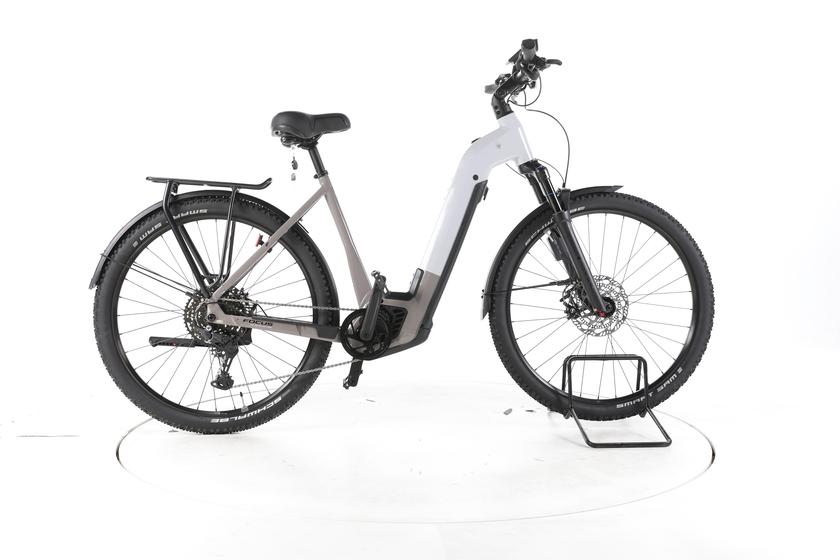 Focus Planet² 6.8 ABS Vélo Électrique de Trekking Cadre bas 2024