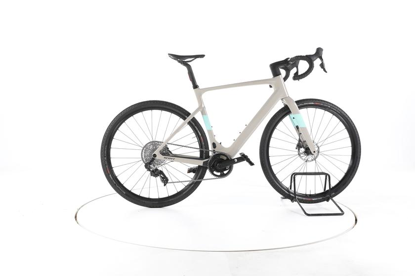 Scott Solace Gravel eRIDE 30 E-Gravel & Route Carbone 2024