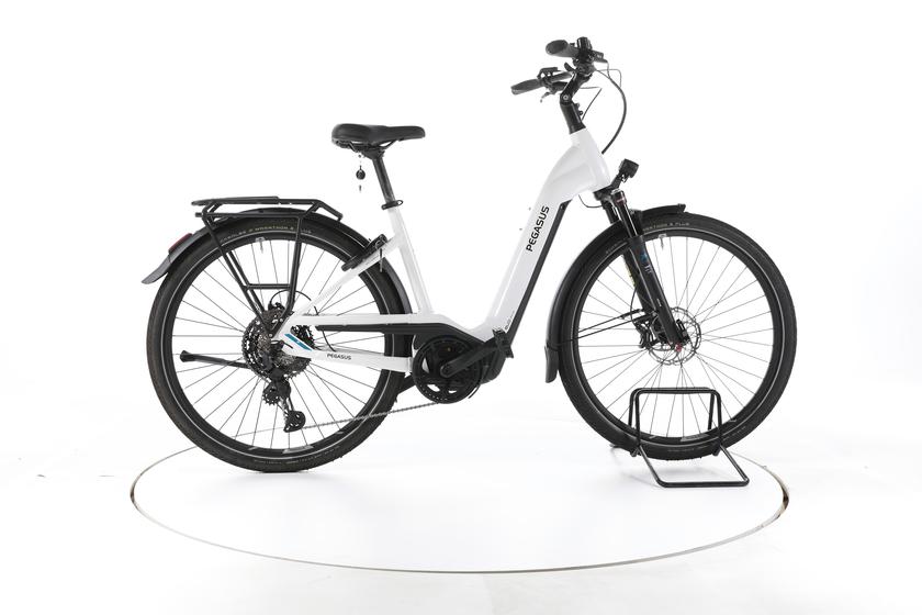 Pegasus Premio Evo 11 "40 years" Trekking E-Bike Tiefeinsteiger - 160-170cm
