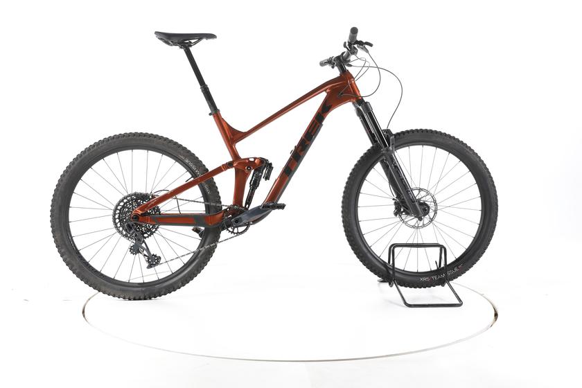 Trek Slash 8 Gen 5 VTT tout suspendu