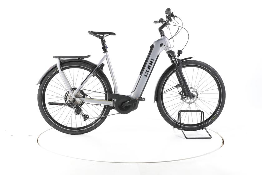 Cube Kathmandu Hybrid SL Trekking E-bike