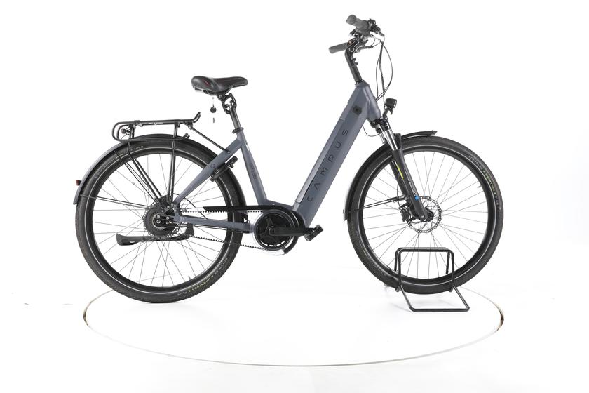 Campus BM 38 Stads E-bike Lage instap