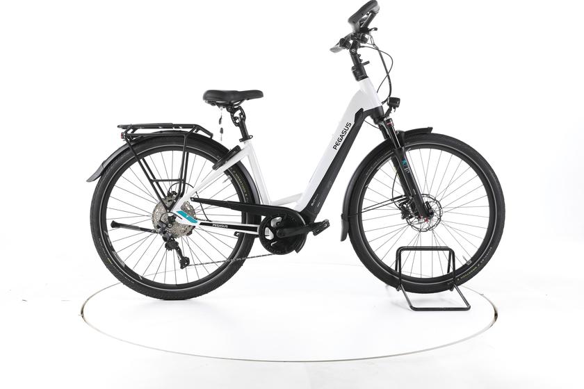 Pegasus Premio Evo 10 Lite Trekking E-Bike Tiefeinsteiger - 150-160cm
