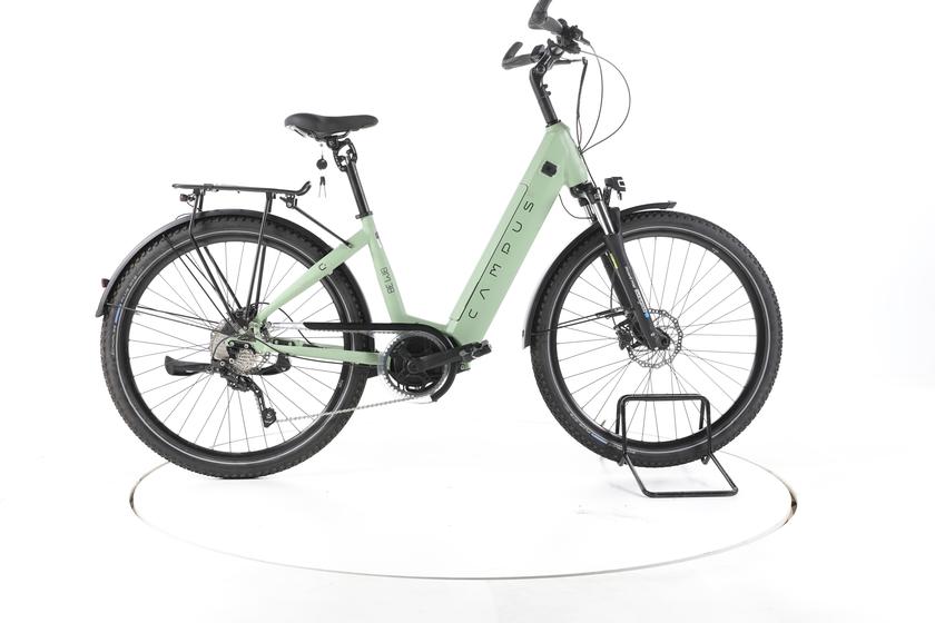 Campus BM 38 Trekking E-bike Lage instap