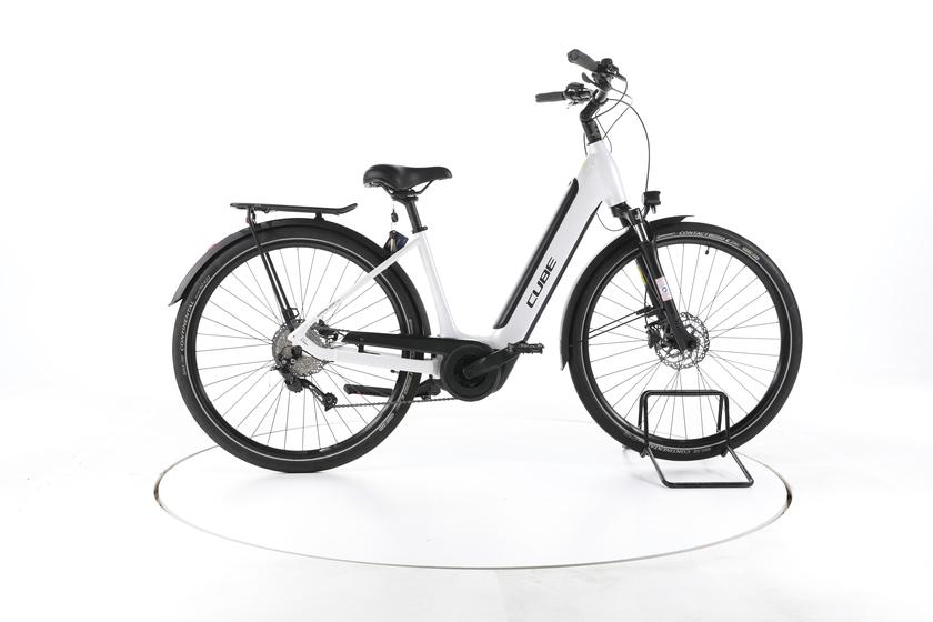 Cube Supreme Sport Hybrid ONE Trekking E-Bike Tiefeinsteiger - 160-170cm
