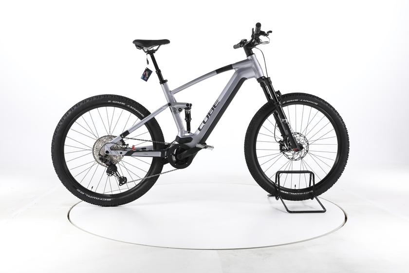 Cube Stereo Hybrid 120 Race Fully