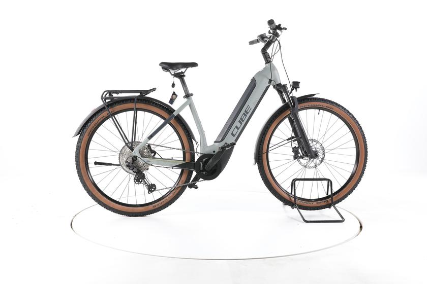 Cube Reaction Hybrid Race Trekking E-Bike Tiefeinsteiger - 160-164cm