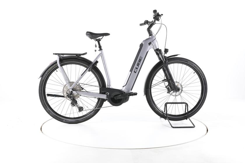 Cube Kathmandu Hybrid SLX Trekking E-Bike Tiefeinsteiger - 178-186cm