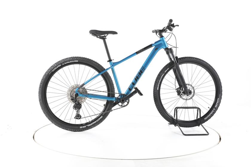 Cube Attention SLX VTT semi-rigide