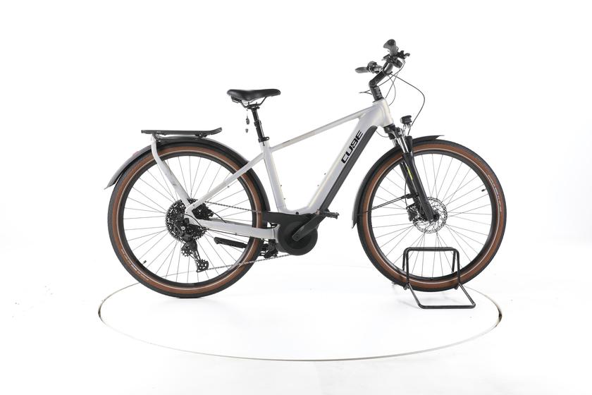 Cube Touring Hybrid Pro Trekking E-Bike - 162-169cm