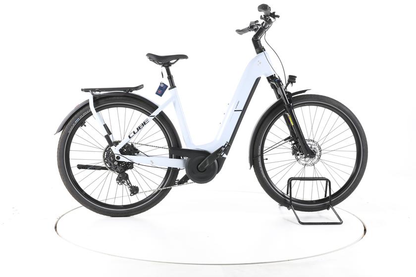 Cube Kathmandu Hybrid One Trekking E-bike Lage instap 2025