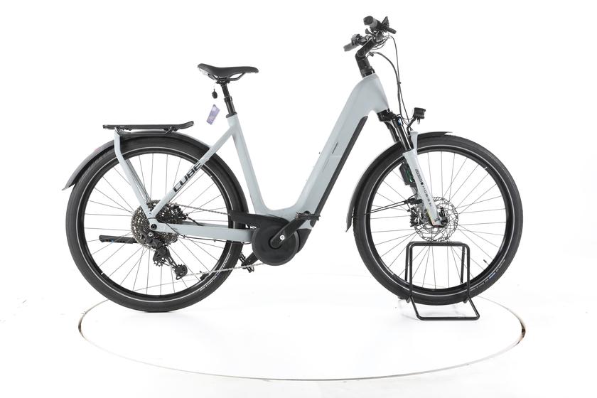 Cube Kathmandu Hybrid Trekking E-Bike Tiefeinsteiger 2025 - 178-189cm