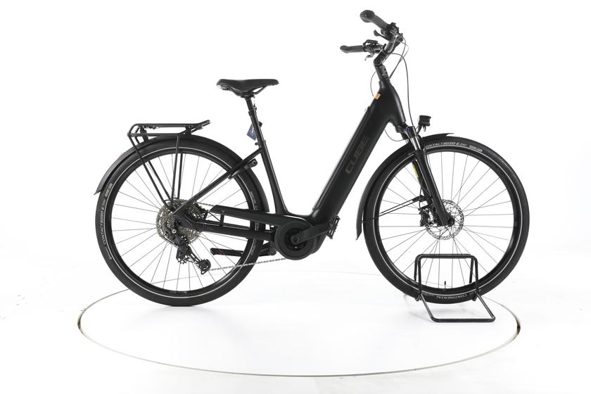 Cube Supreme Hybrid Pro 6 Trekking E-Bike Tiefeinsteiger 2024 - 160-170cm