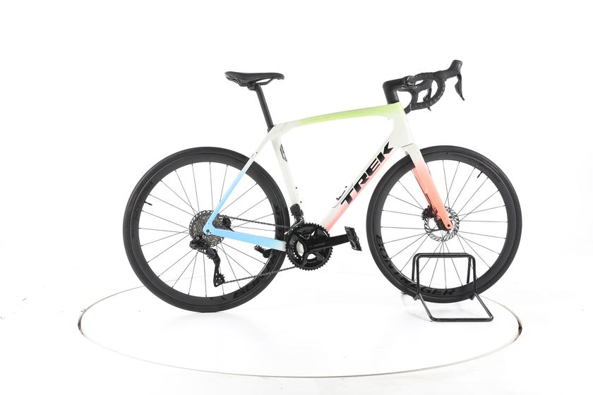Trek Domane SL 6 Gen 4 Vélo de Route Carbone 2026