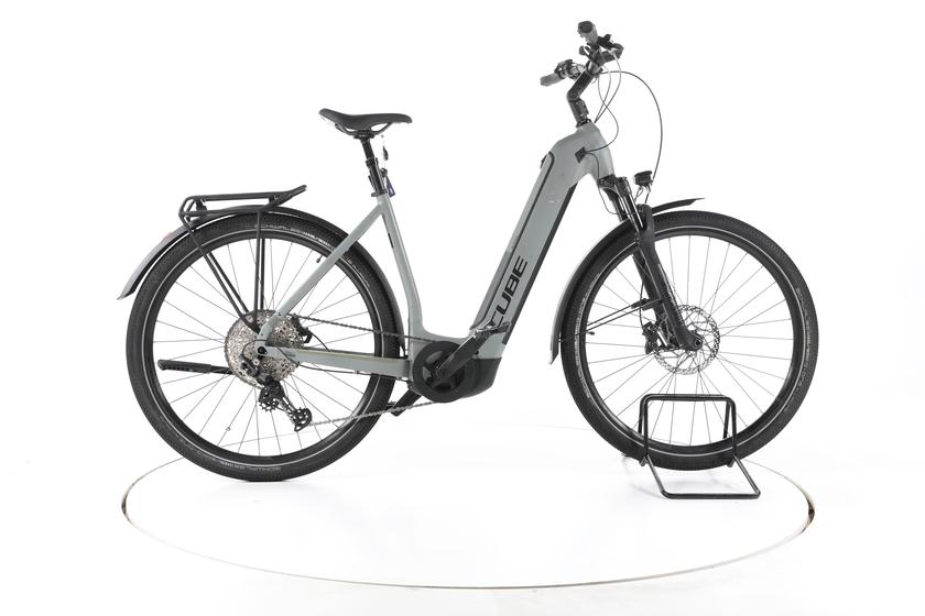 Cube Nuride Hybrid SLX Trekking E-bike Lage instap