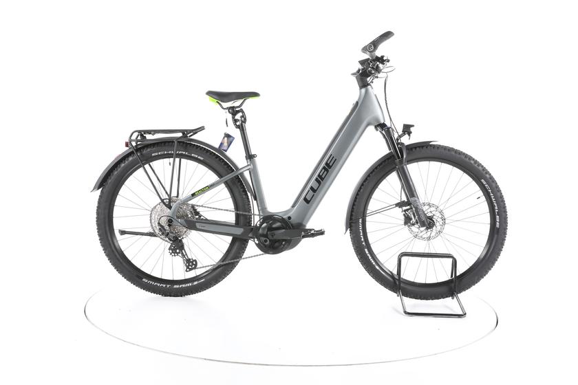 Cube Reaction Hybrid Pro 625 Trekking E-Bike Tiefeinsteiger - 157-164cm