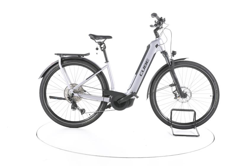 Cube Kathmandu Hybrid SLX Trekking E-Bike Tiefeinsteiger - 156-163cm